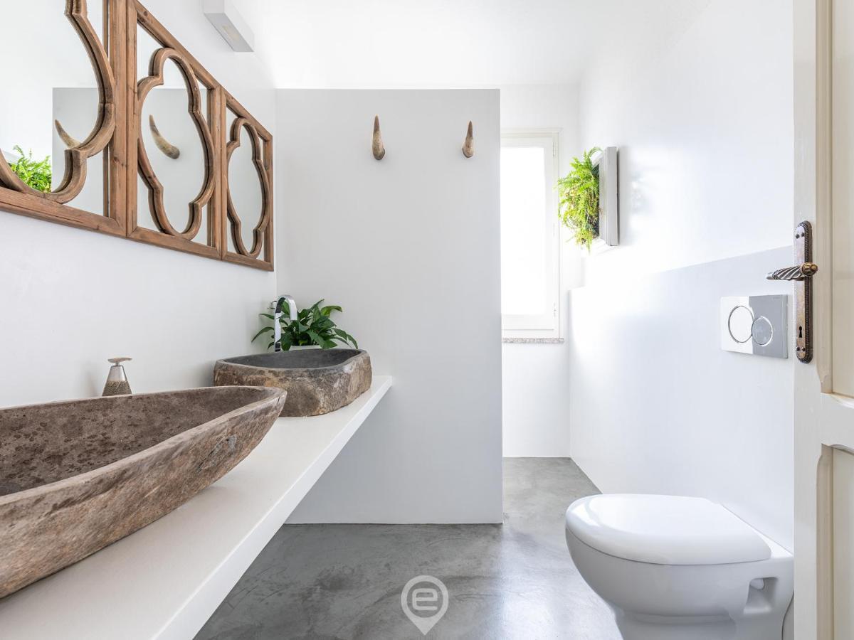 Villa Virago Porto Columbu - Perd'E Sali エクステリア 写真