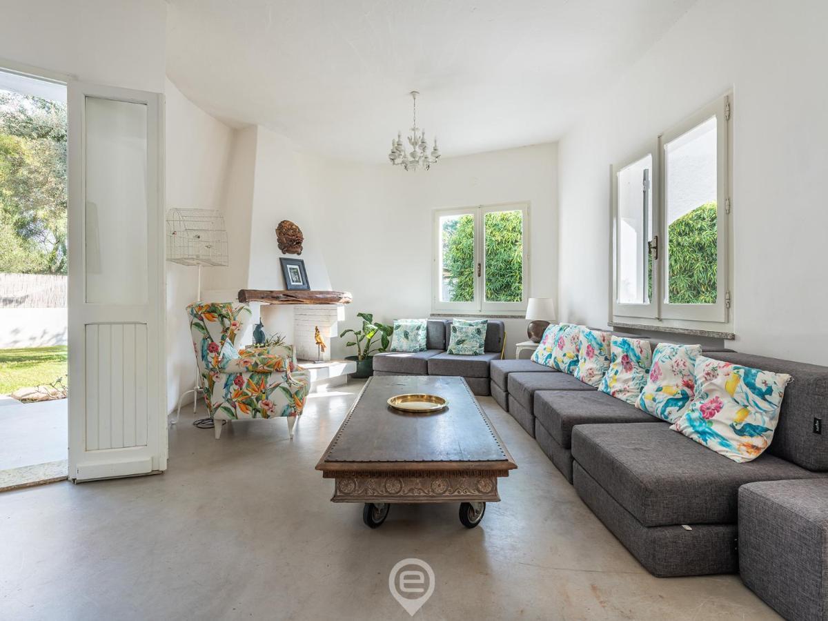 Villa Virago Porto Columbu - Perd'E Sali エクステリア 写真
